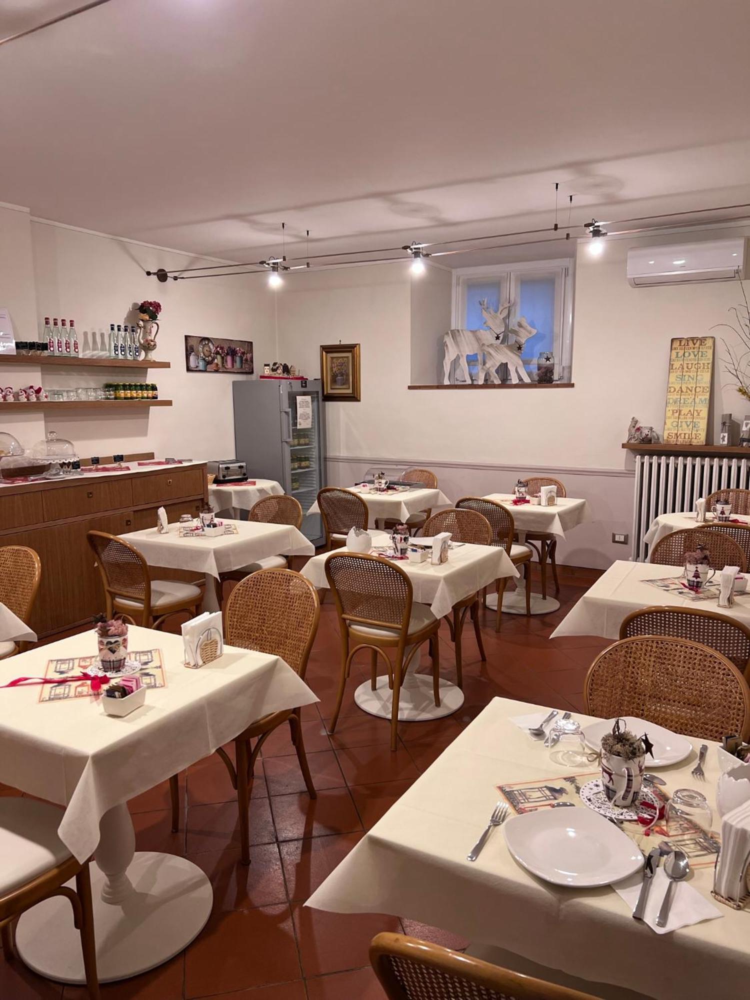 B&B Corte Delle Rose Castiglione Delle Stiviere Luaran gambar