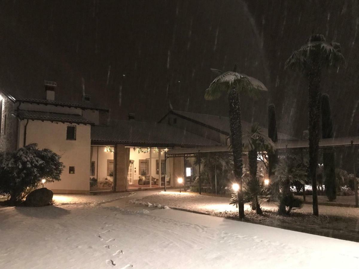 B&B Corte Delle Rose Castiglione Delle Stiviere Luaran gambar