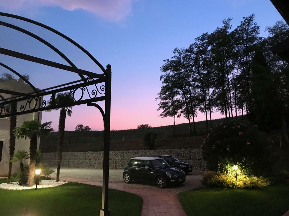 B&B Corte Delle Rose Castiglione Delle Stiviere Luaran gambar